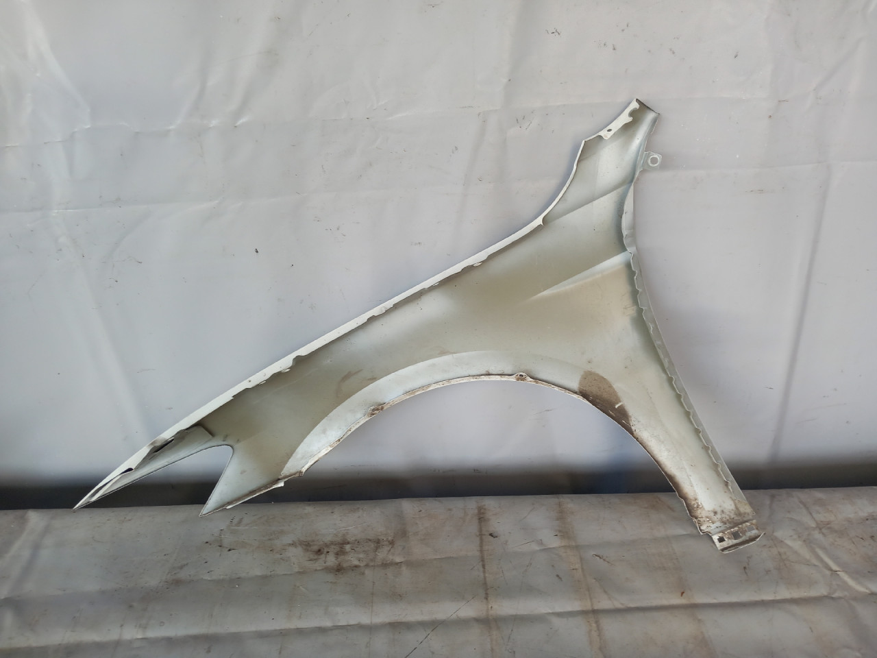 DIJELOVI BLATOBRAN VW PASSAT B8 > 14- 3G0821106D