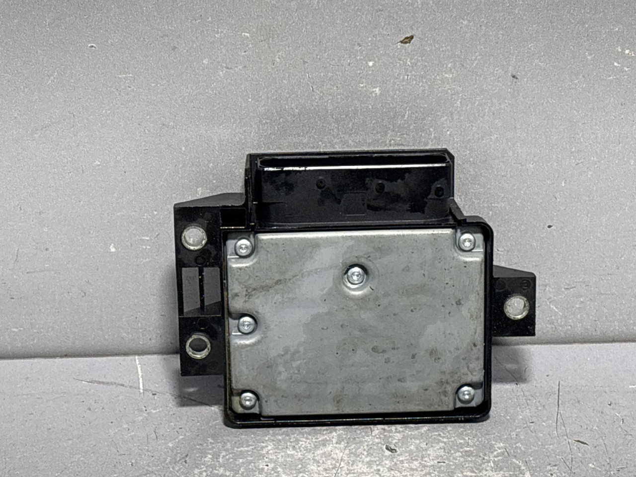 DIJELOVI ELEKTRONIKA MODUL VW PASSAT B7 > 10-14 3AA907801H