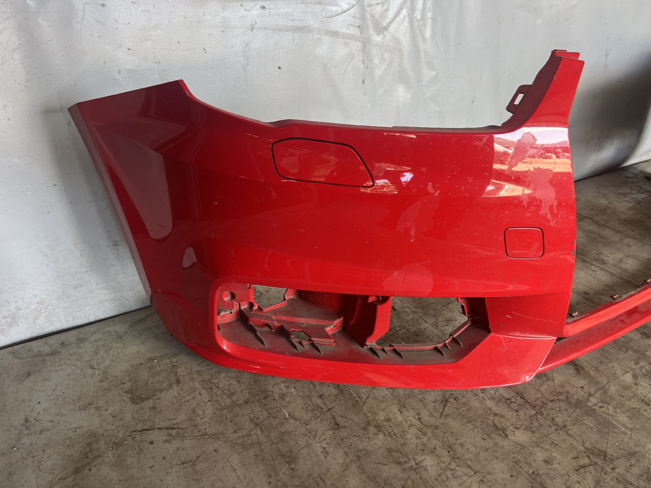 DIJELOVI BRANIK AUDI A1 > 14- 8XA807756R
