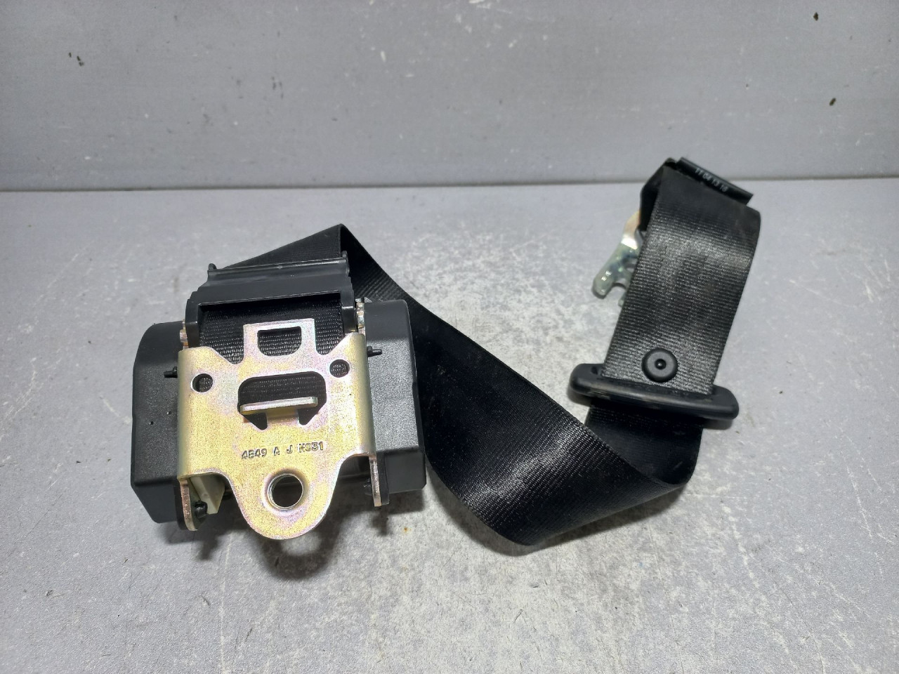 DIJELOVI POJAS AUDI A4 (B8) > 12-15 8K0857805Q