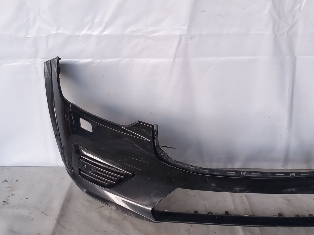 DIJELOVI BRANIK VOLVO XC60 > 17- 31449127