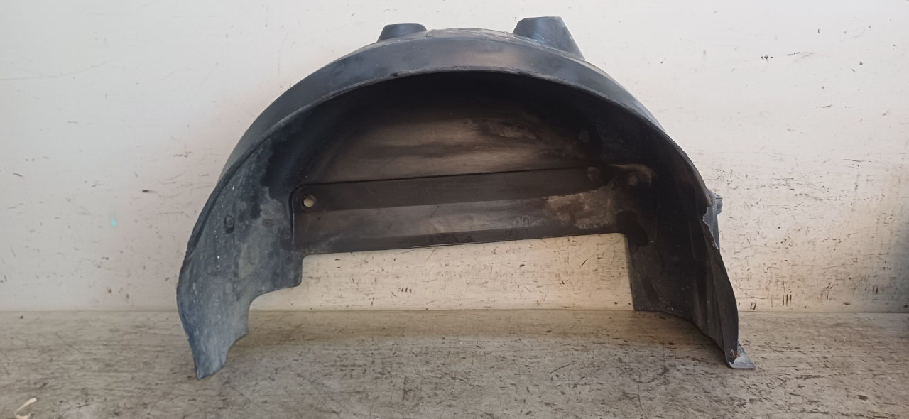 UNUTRASNJI BLATOBRAN RENAULT TRAFIC > 07-14 8200003619