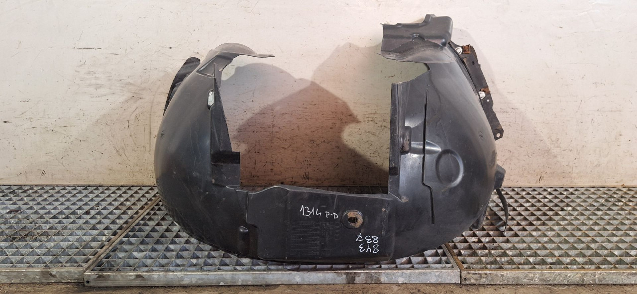 UNUTRASNJI BLATOBRAN AUDI A4 (B8) > 12-15 8K0821172L