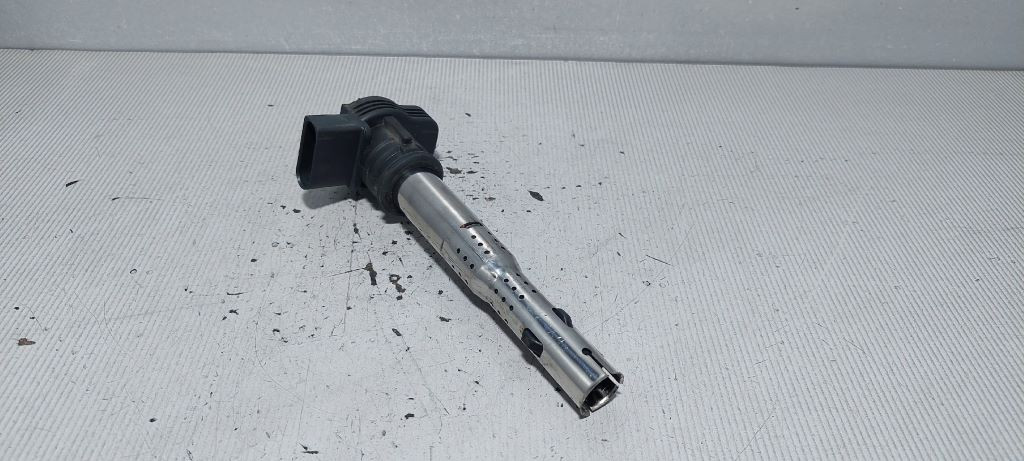 DIJELOVI BOMBINA AUDI A3 > 03-08 07K905715F