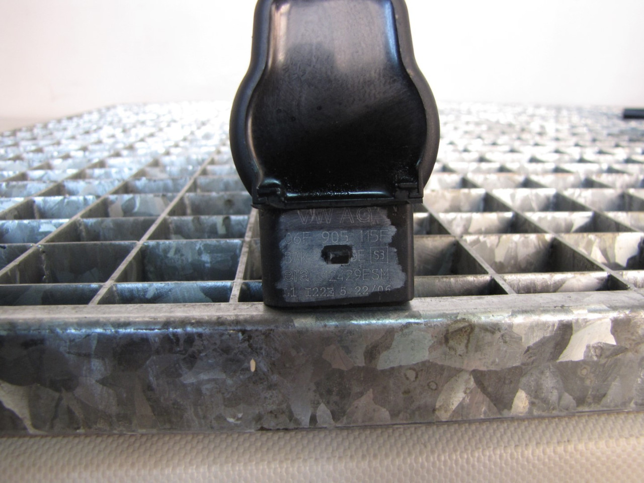 DIJELOVI BOMBINA SEAT ALTEA > 04-09 06F905115F