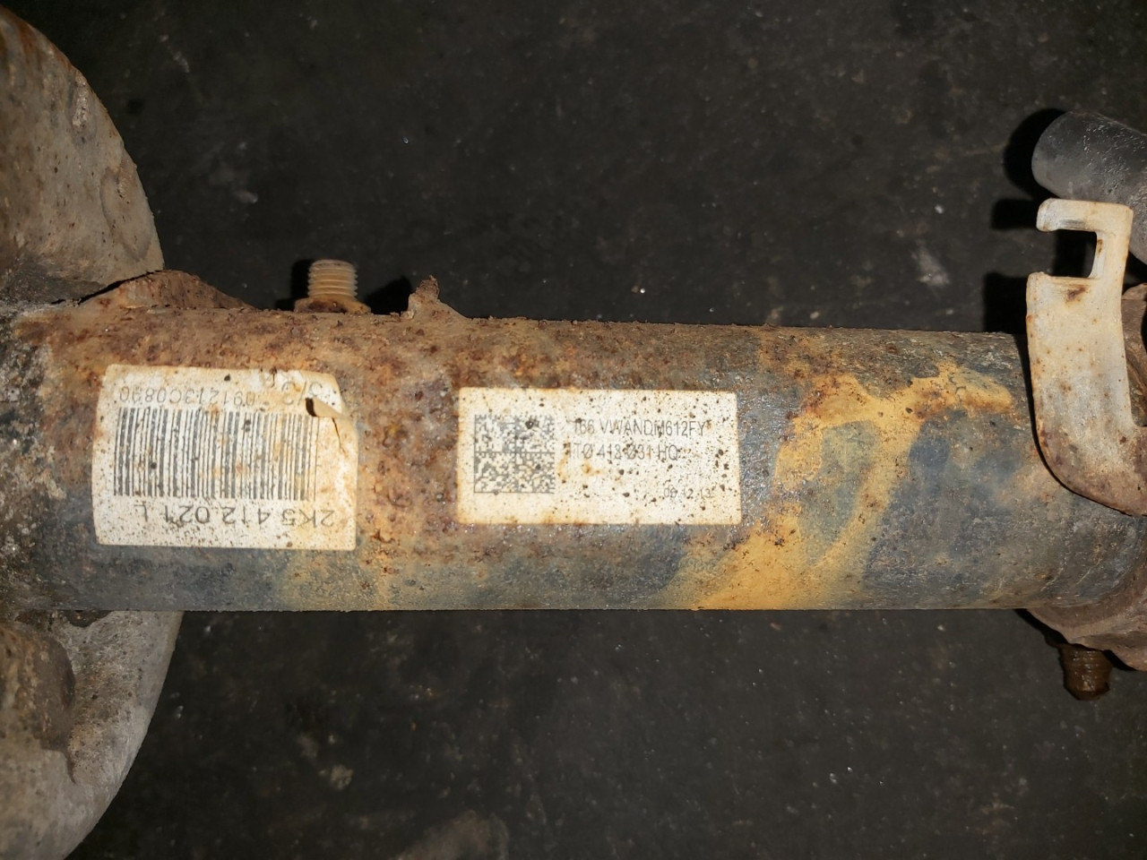 DIJELOVI AMORTIZER VW CADDY > 10-15 1T0413031HQ