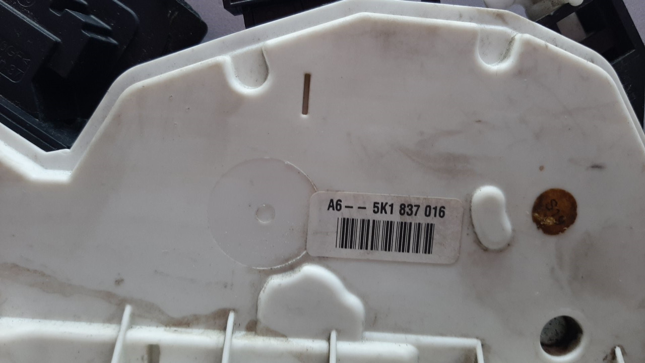 DIJELOVI BRAVA VRATA VW POLO > 14-17 5K1837016