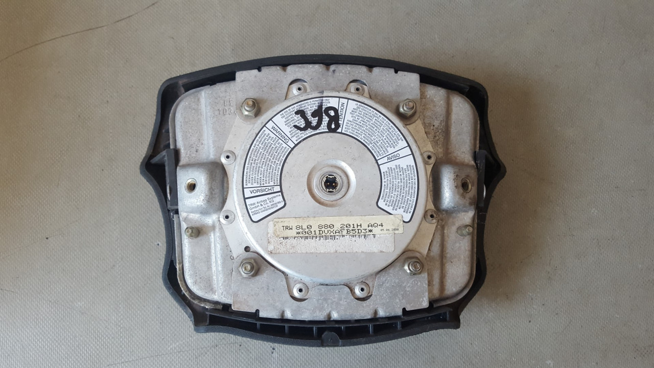 DIJELOVI AIRBAG VOLANA AUDI A3 > 96-03 8L0880201H