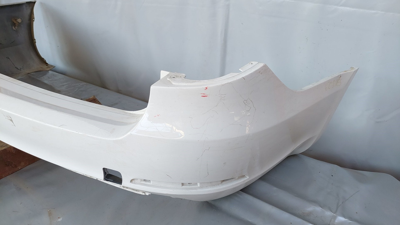 DIJELOVI BRANIK SKODA SUPERB > 08-13 3T9807421