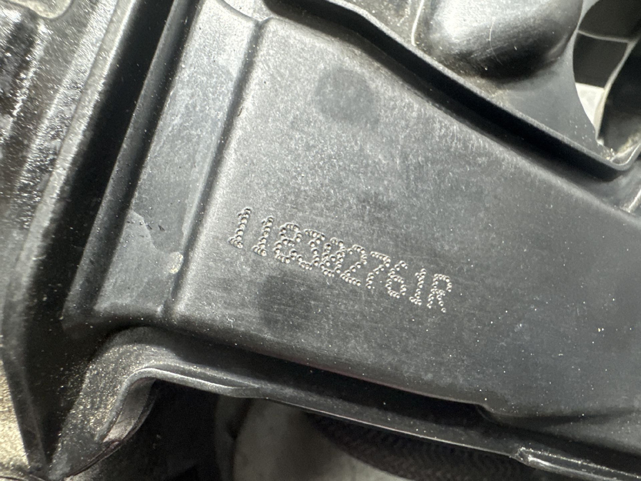 DIJELOVI DEKLO NISSAN QASHQAI > 14-17 118302761R