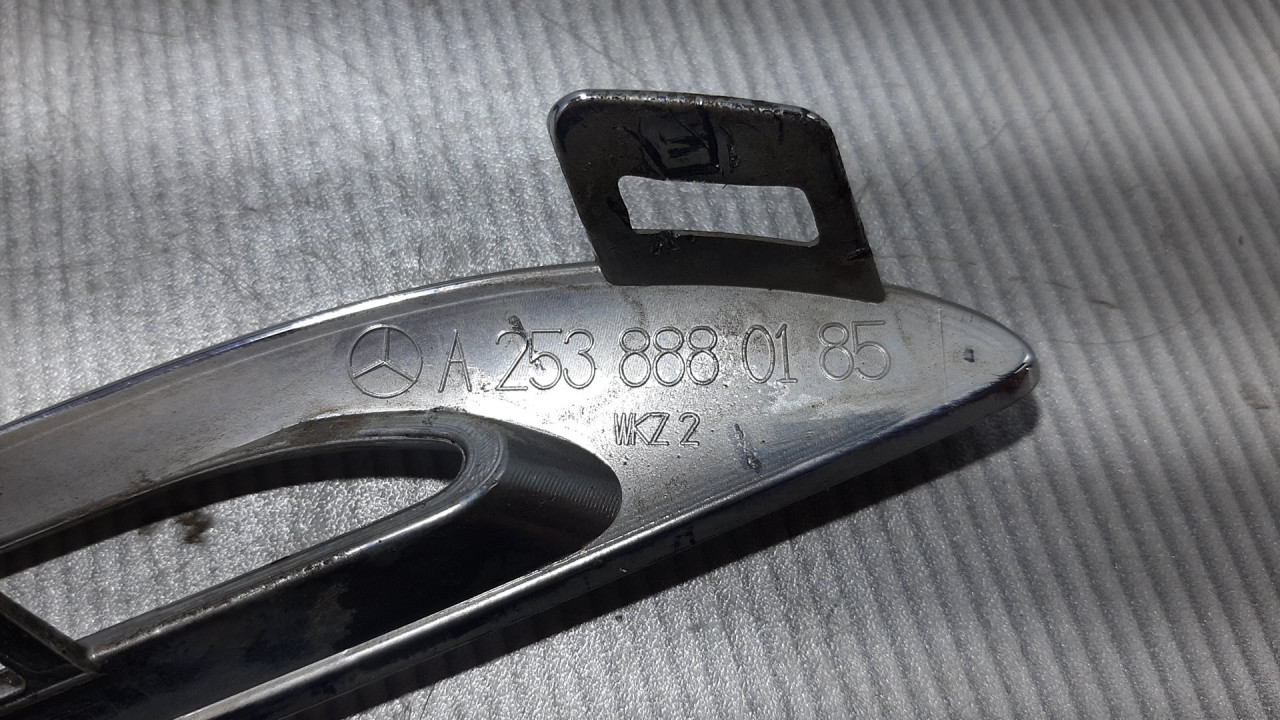 PLASTIKA BRANIKA MERCEDES GLC (X253) > 16- A2538880185