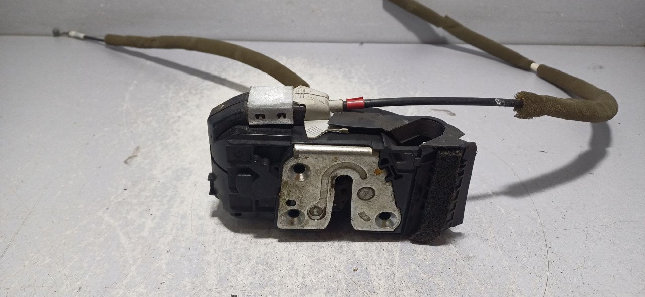 DIJELOVI BRAVA VRATA NISSAN QASHQAI > 14-17