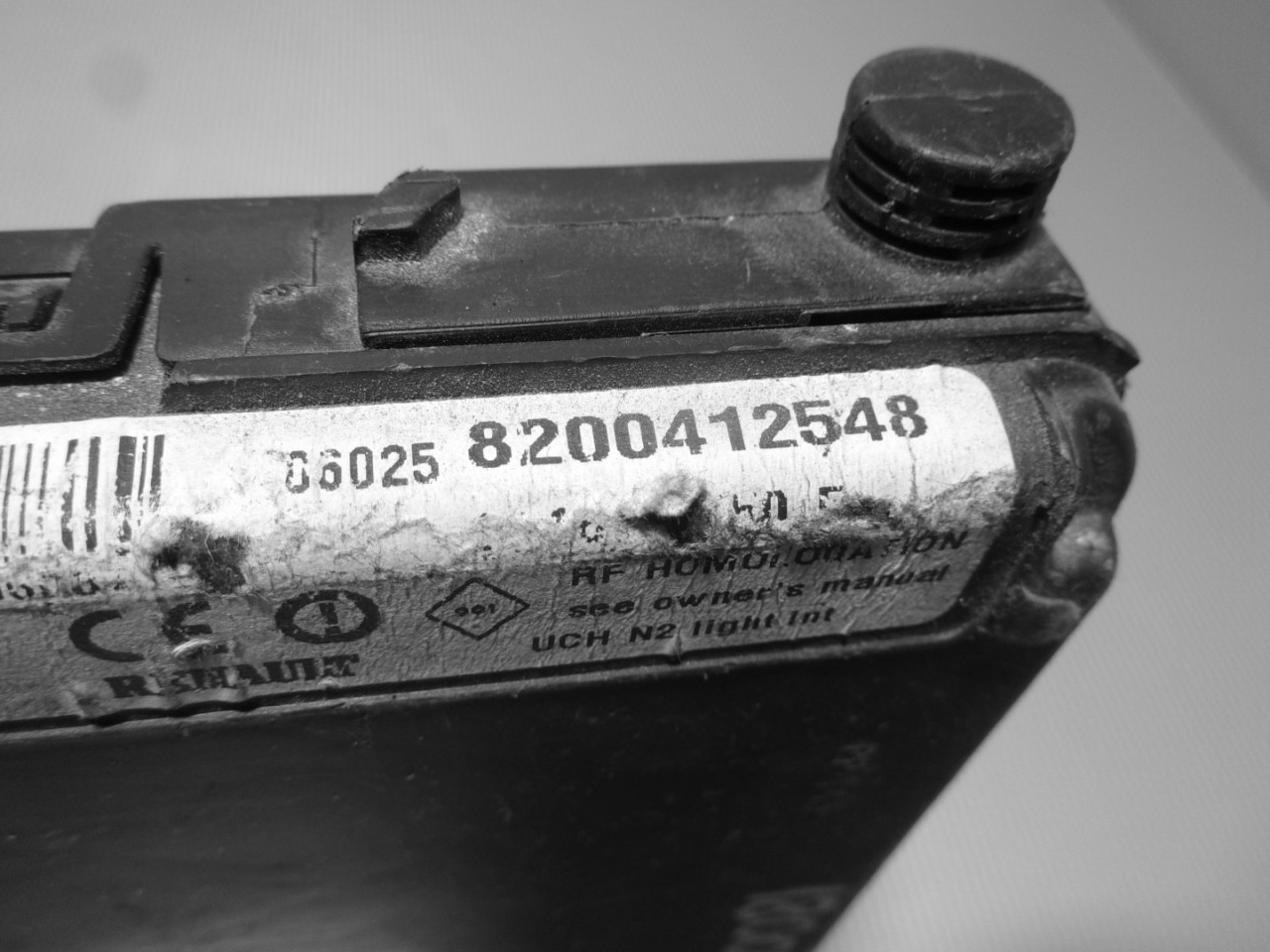 DIJELOVI ELEKTRONIKA MODUL RENAULT SCENIC > 03-06 8200412548