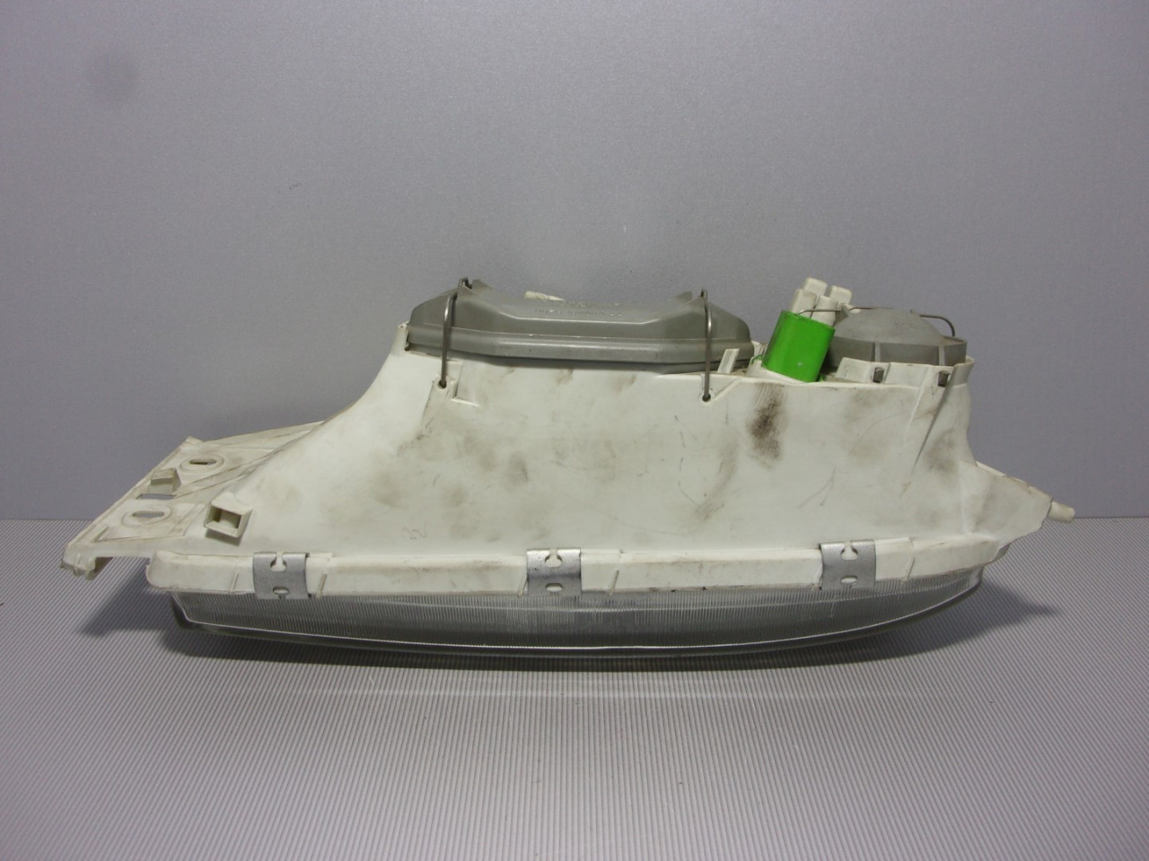 FAR FORD FIESTA > 96-99 FD050013 96FG13005SAD