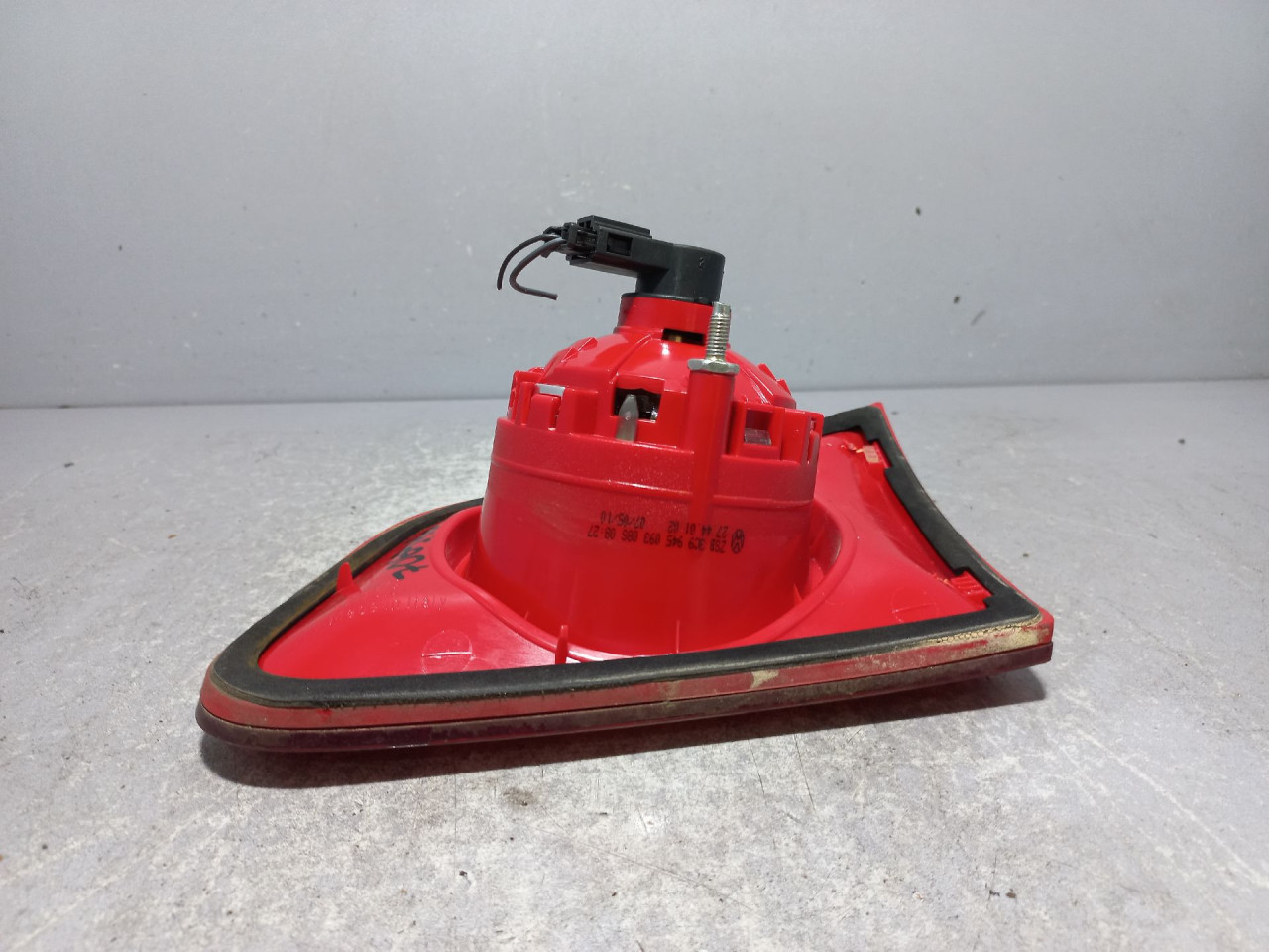 STOP SVJETLO VW PASSAT B6 > 05-10 3C9945093