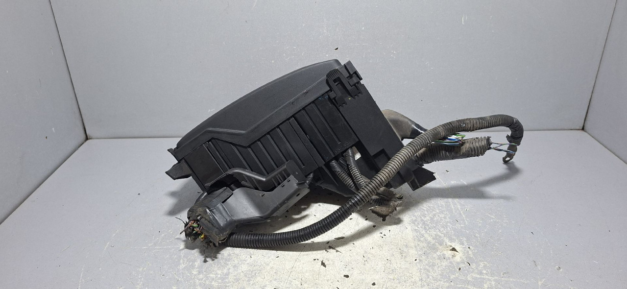 ELEKTRONIKA KUTIJA OSIGURACA FORD S-MAX > 10-15 6G9T14A067AB