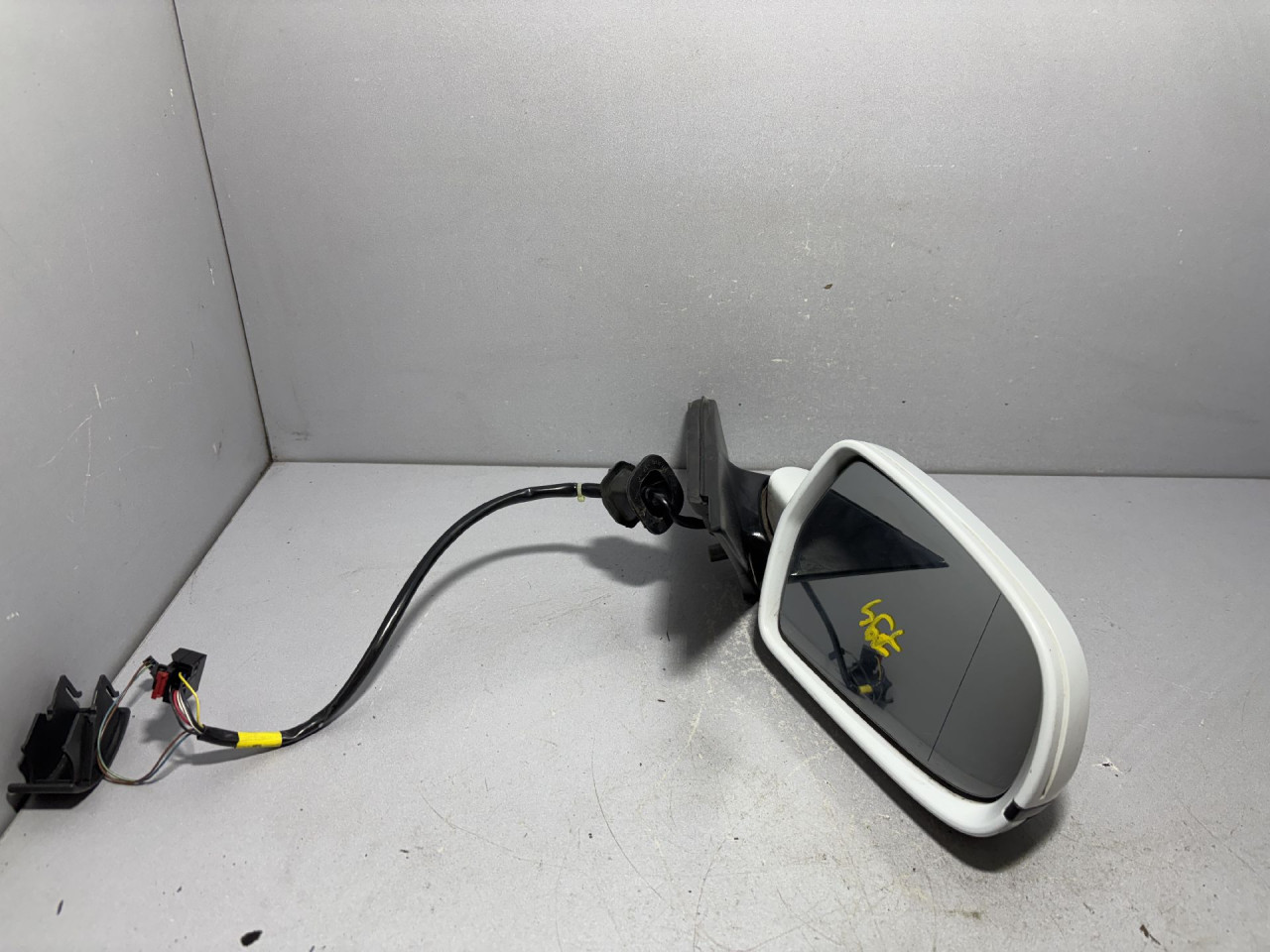 DIJELOVI RETROVIZOR AUDI A4 (B8) > 12-15 2.0