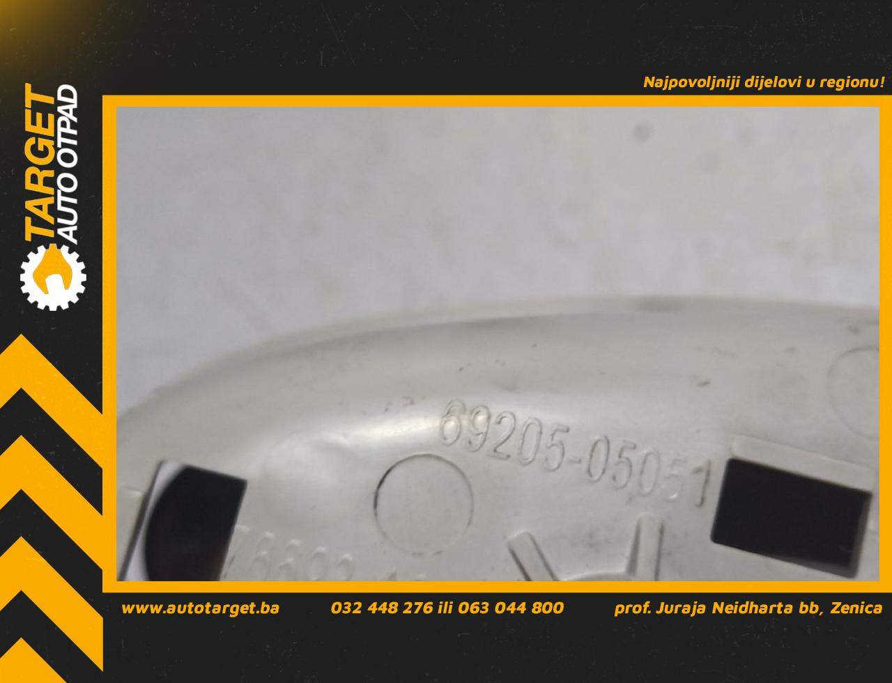UNUTRASNJA RUCKA VRATA TOYOTA AVENSIS > 11- 6920505051