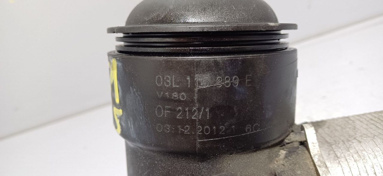 KUCISTE FILTERA ULJA AUDI A6 4G > 11-14 03L115389E