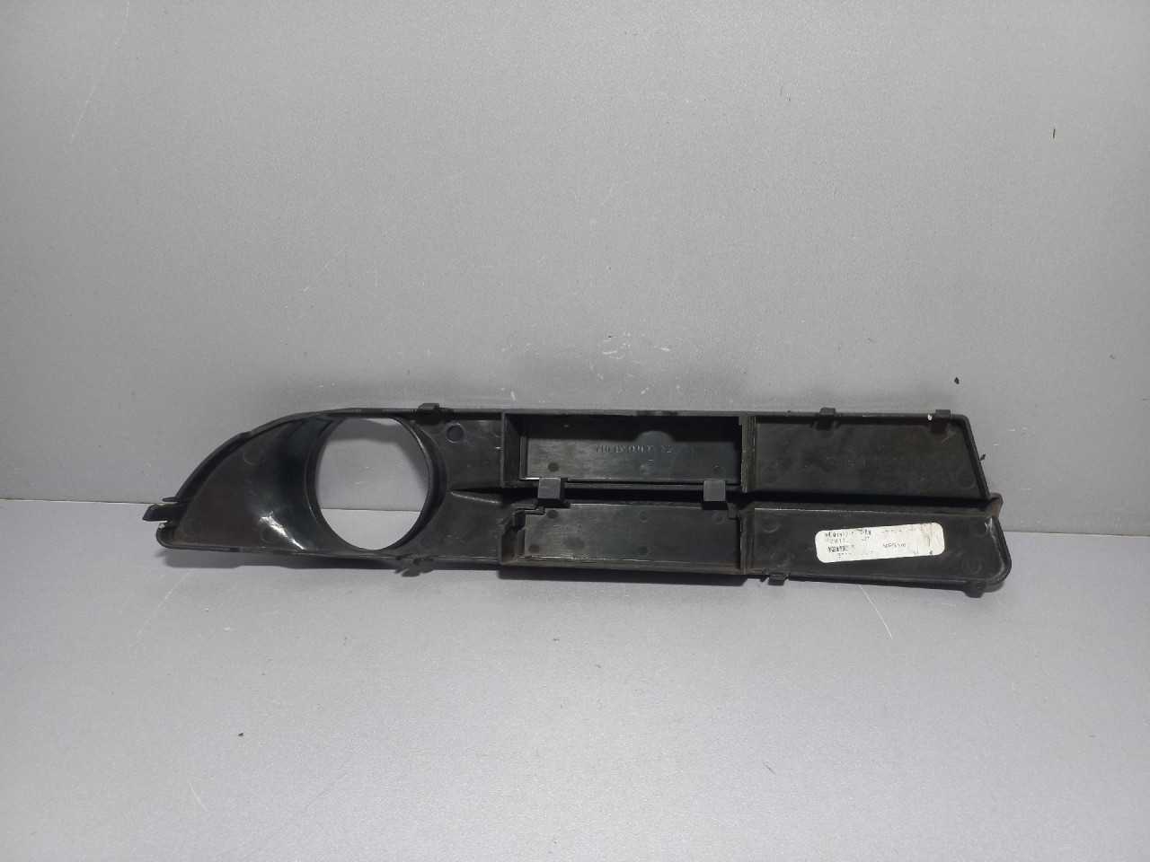 PLASTIKA BRANIKA BMW SERIJA 5 (E60/E61) > 03-07 710-BM1