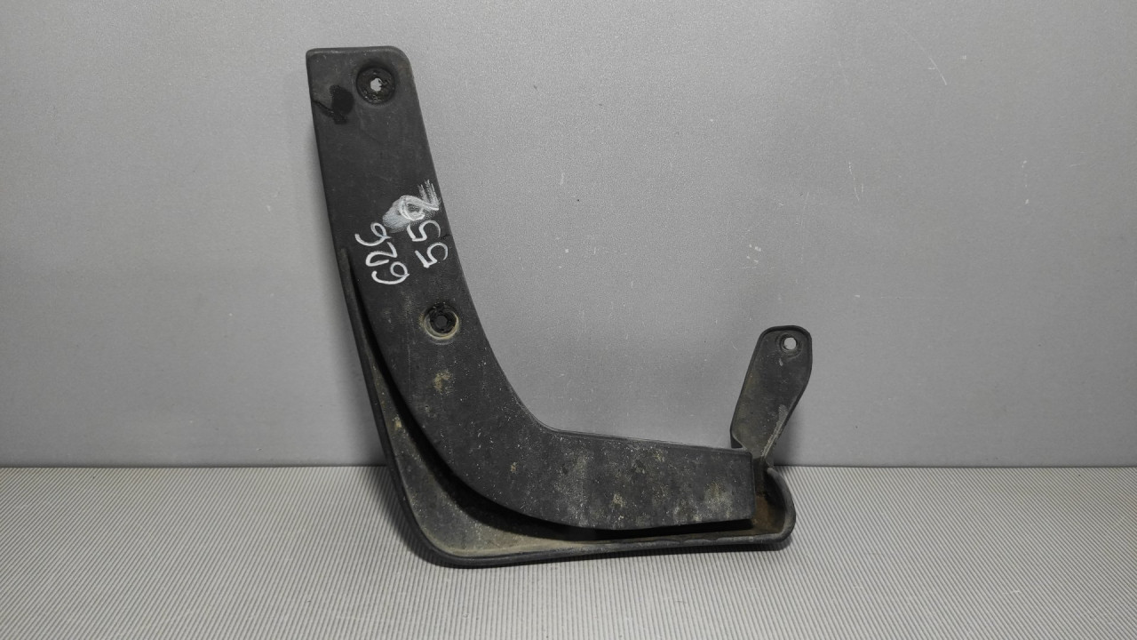POKLOPAC NA BLATOBRANU KIA SORENTO > 09-14 86860-2P000