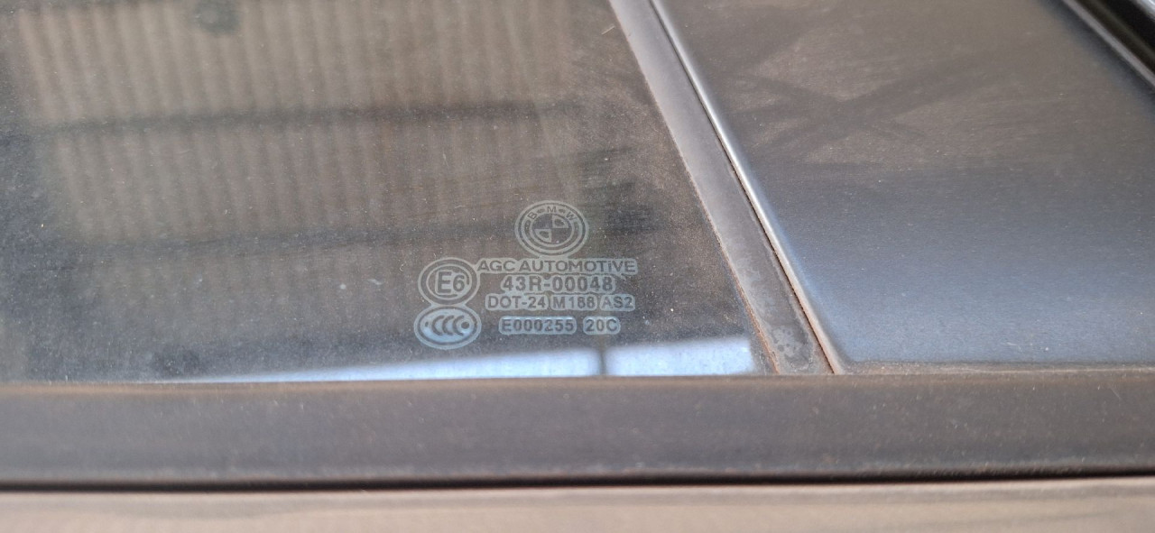 DIJELOVI STAKLO BMW X1 (E84) > 09-12 2.0