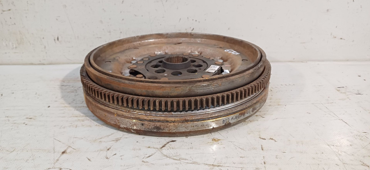 DIJELOVI ZAMAJAC AUDI A3 (8Y) > 20 -  05L105266K