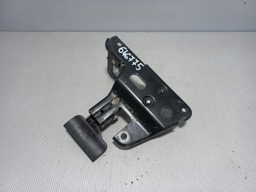 DIJELOVI BRAVA HAUBE AUDI A6 > 08-11 4F0823480A