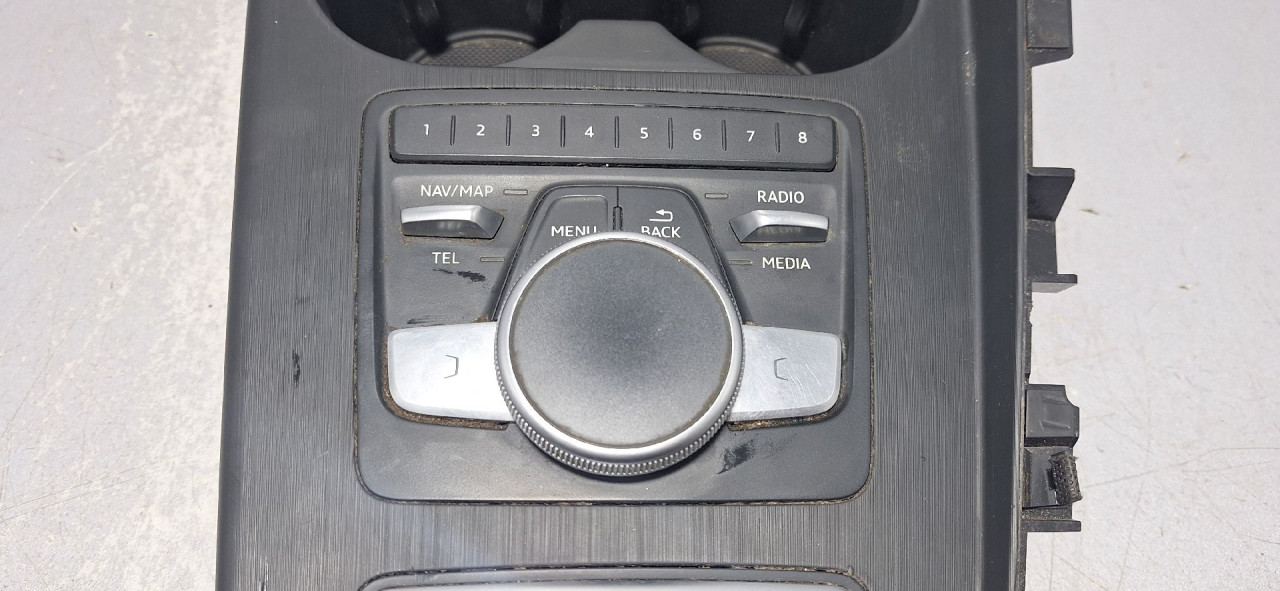 PREKIDACI MULTIMEDIJE AUDI A4 (B9) > 15-18