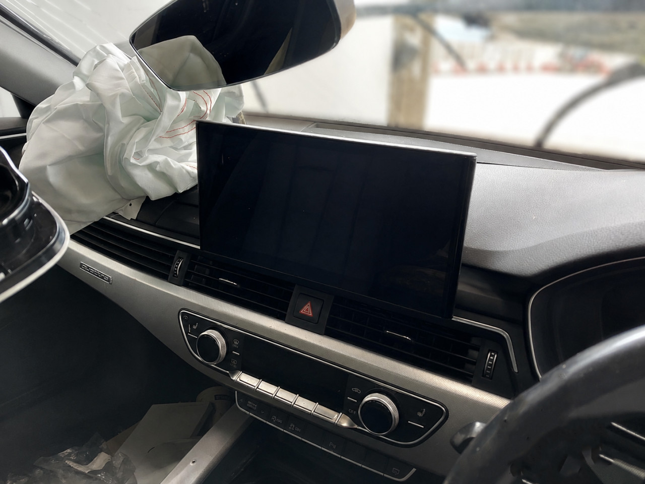DIJELOVI AUDI A4 B9 3.0 DIZEL 210KW 2021. MJENJAC MOTOR DMGA