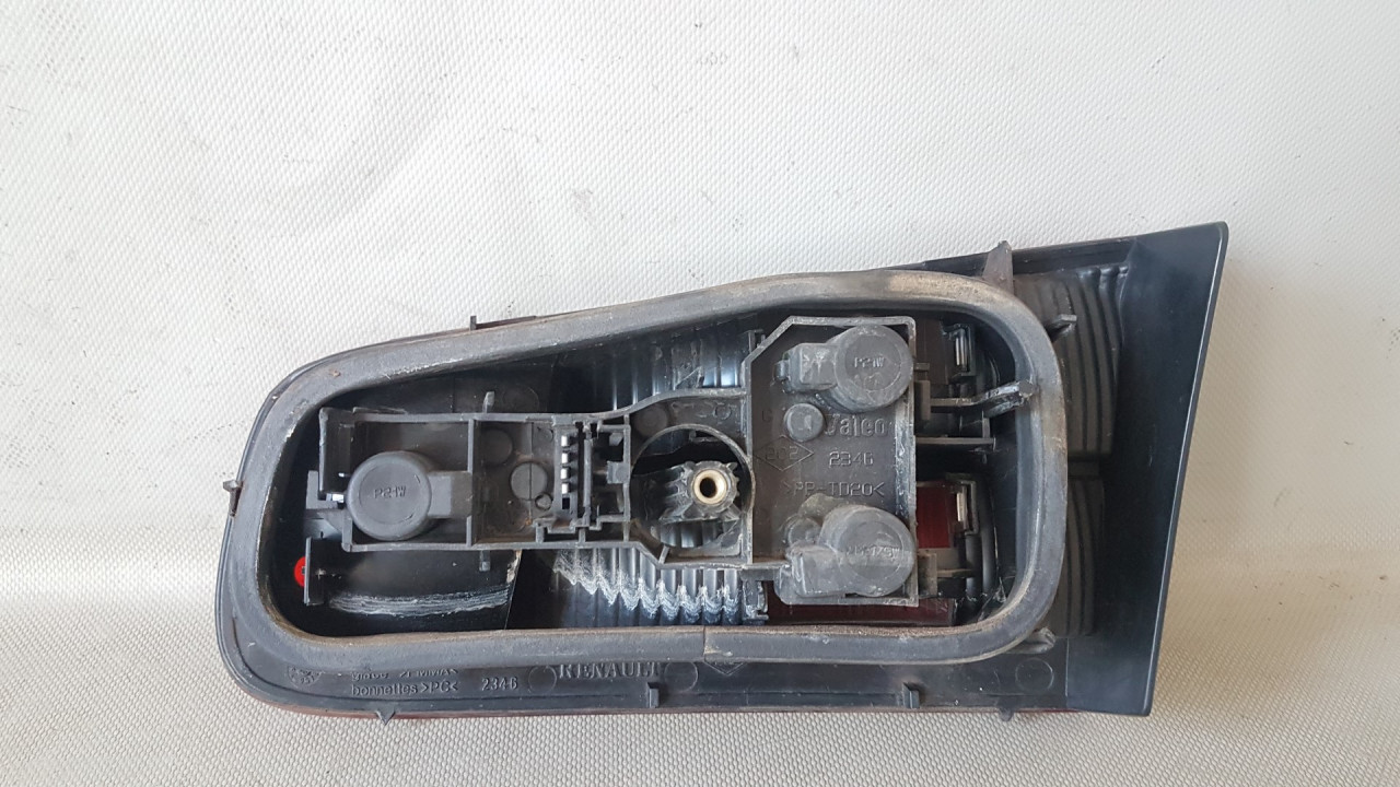 STOP SVJETLO RENAULT LAGUNA > 01-05 RN084015 8200002475