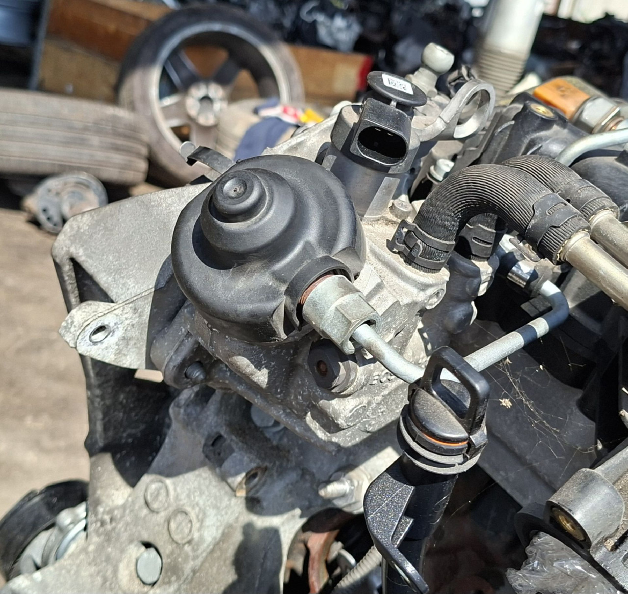 PUMPA VISOKOG PRITISKA AUDI A4 (B8) > 12-15 03L130755AC 044501052