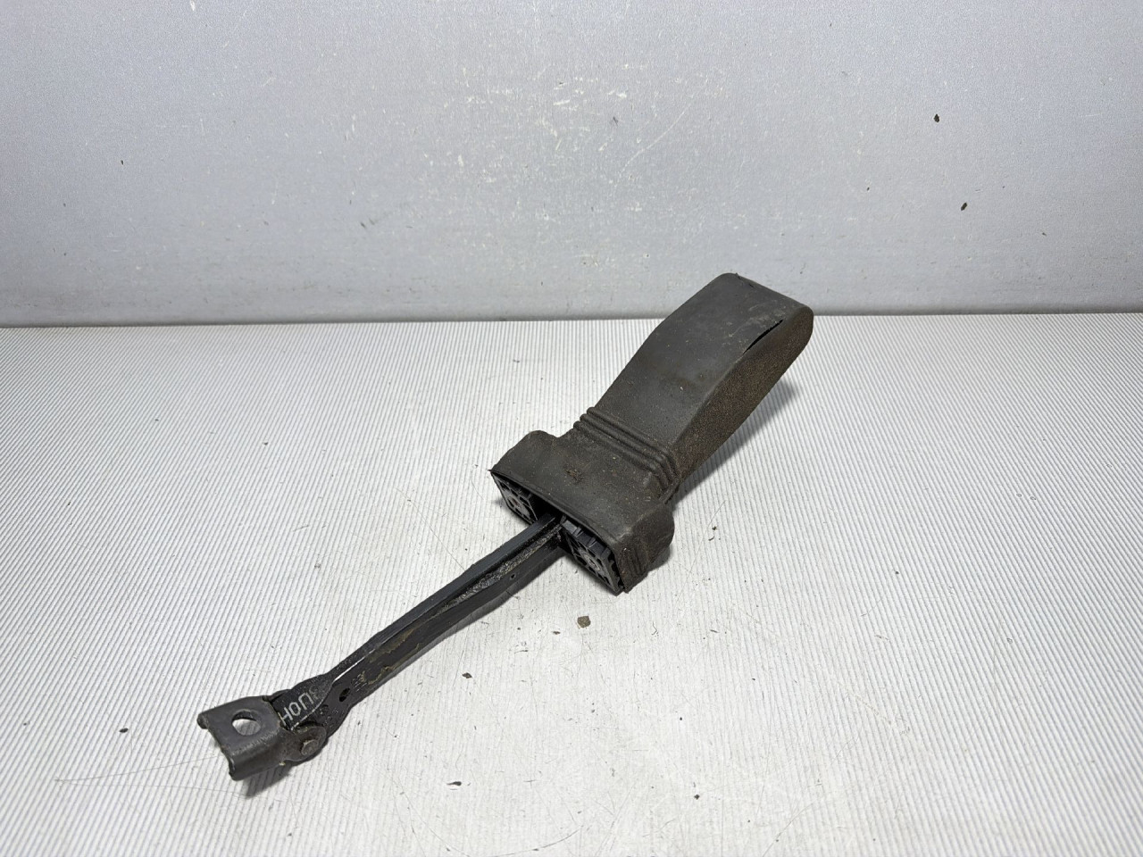 DIJELOVI GRANICNIK VRATA AUDI Q3 > 11-15 2.0 8U0839249D
