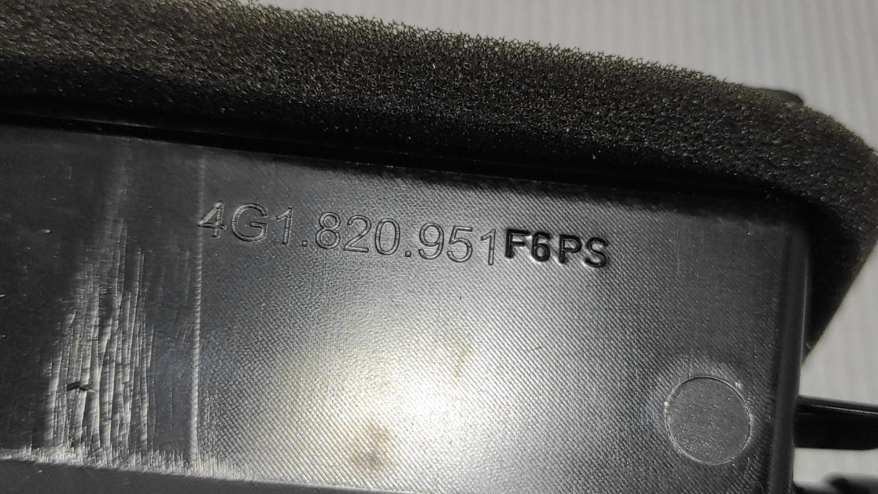 DIJELOVI RESETKA VENTILACIJE AUDI A6 4G > 11-14 4G1820951