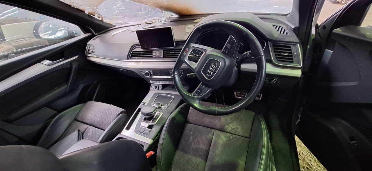 DIJELOVI AUDI Q5 FY 2.0 DIZEL 140KW 2018 4x4 MJENJAC MOTOR DETA