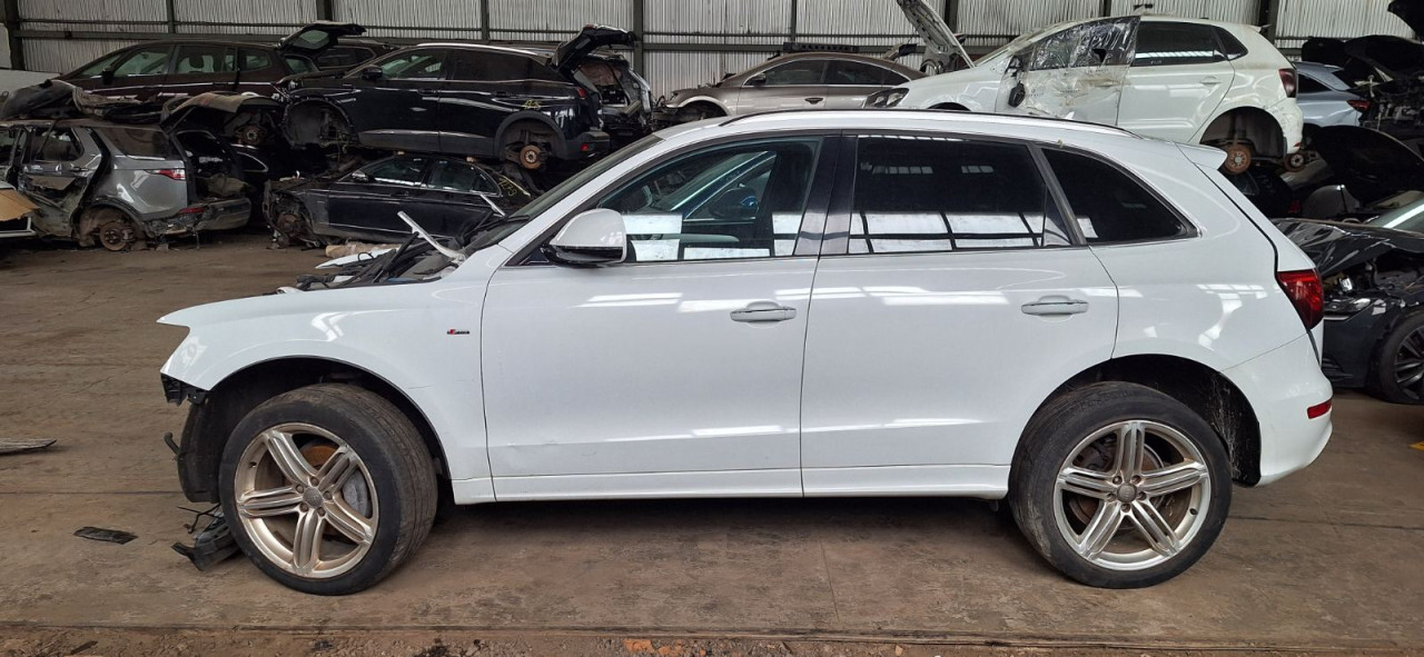 DIJELOVI AUDI Q5 2.0 DIZEL 140KW 4X4 QUATTRO MJENJAC MOTOR CNHA
