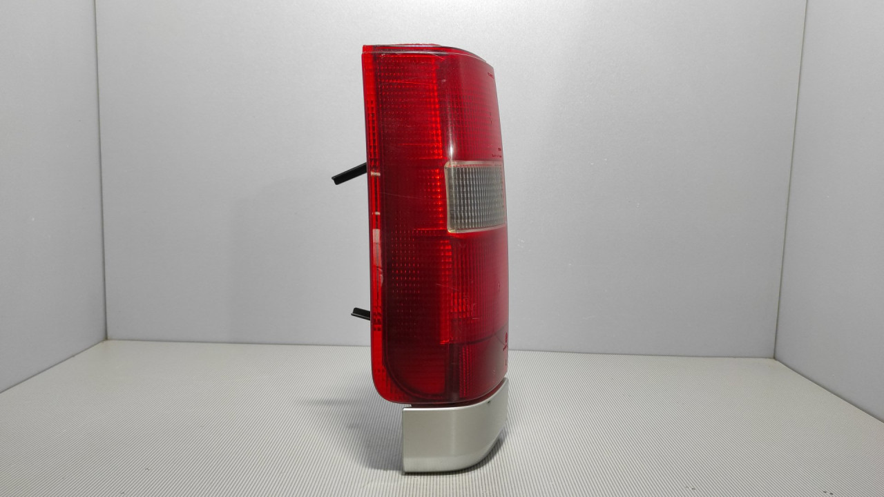 STOP SVJETLO VOLVO S70/V70 > 97-00 3512318