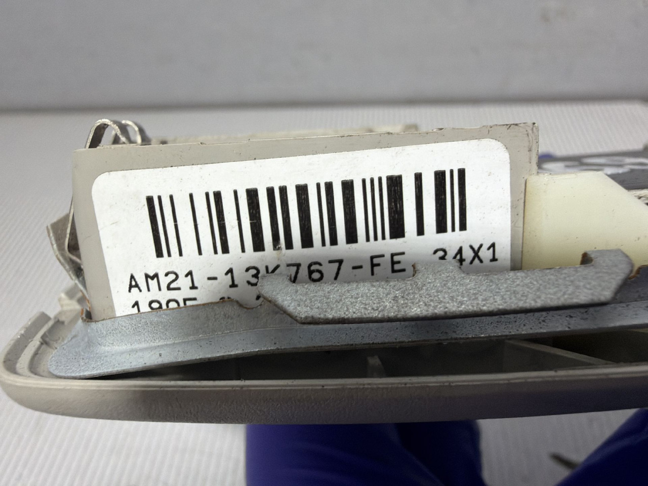 DIJELOVI RASVJETA U KABINI FORD S-MAX > 10-15 2.0 AM2113K767FE