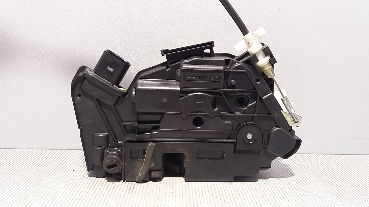 DIJELOVI BRAVA VRATA VW TIGUAN > 11-15 5N0839015G