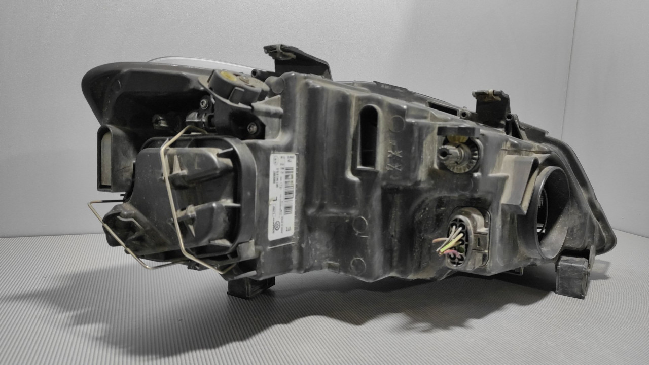 DIJELOVI FAR VW POLO > 09-14 6R1941015E