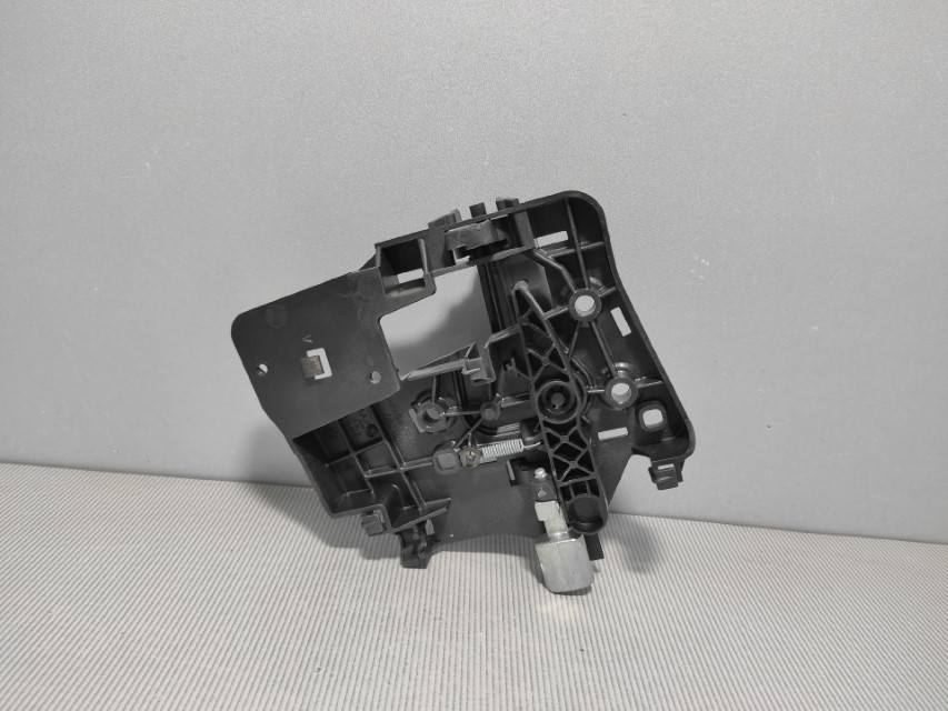 RUCKA VRATA PEUGEOT PARTNER > 08-11 9682100677