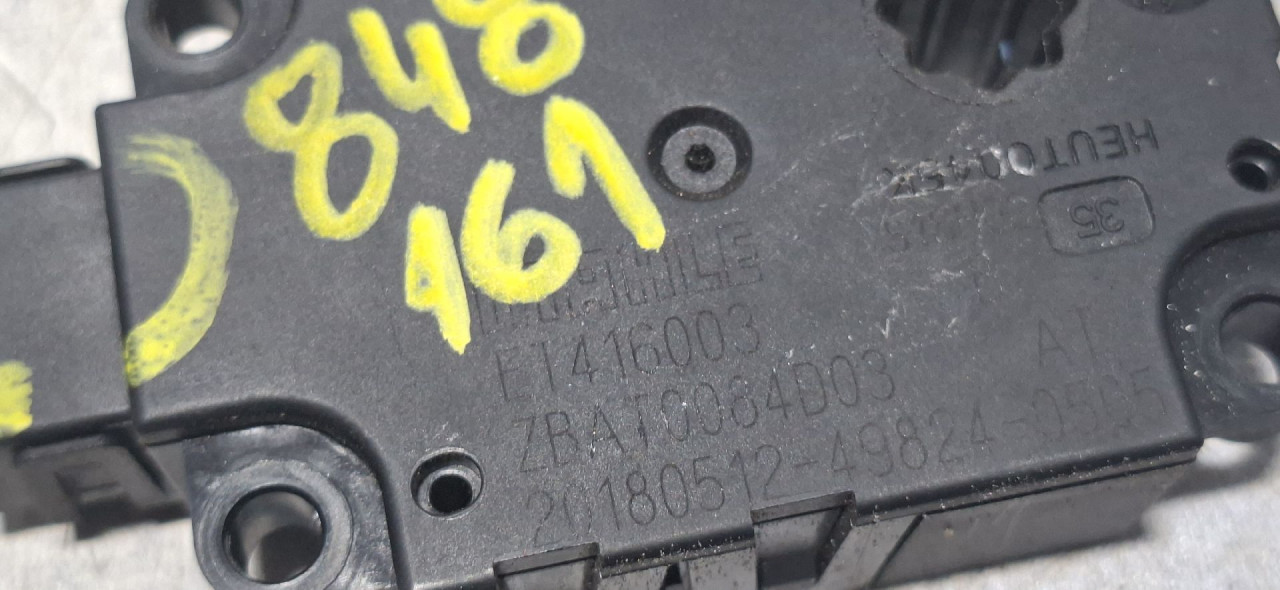 DIJELOVI MOTORIC KLAPNE AUDI A4 (B9) > 15-18 ZBAT0084D03
