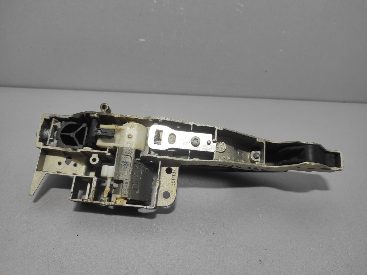 DIJELOVI RUCKA VRATA CITROEN C4 > 08-10 9682508080