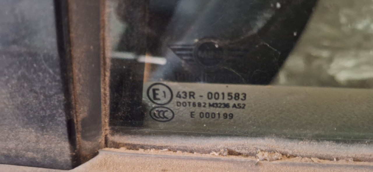 DIJELOVI STAKLO MINI MINI (R60) COUNTRYMAN > 10-17 1.6