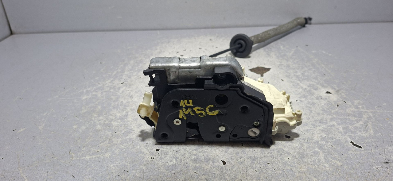 DIJELOVI BRAVA VRATA AUDI Q5 (FY) > 17 - 20  3.0 4G0839015F