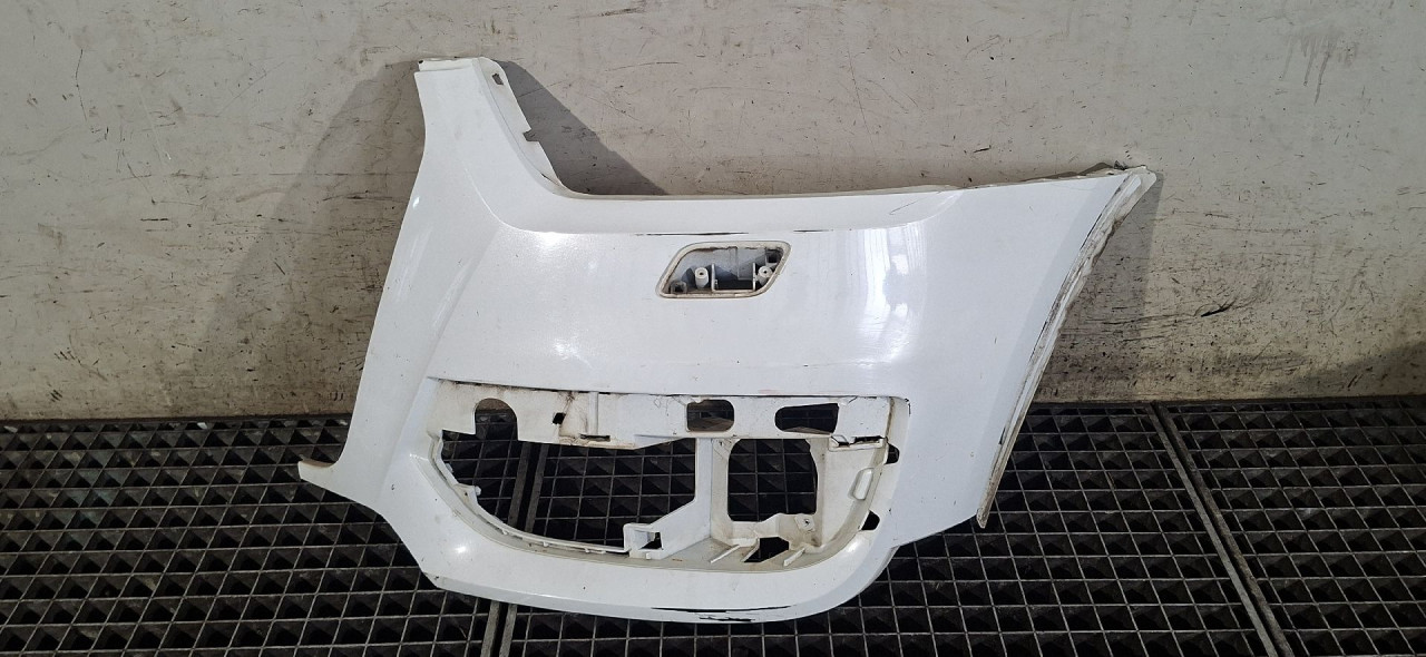 DIJELOVI LIJEVI DIO BRANIKA AUDI Q3 > 11-15 2.0 8U0807437B