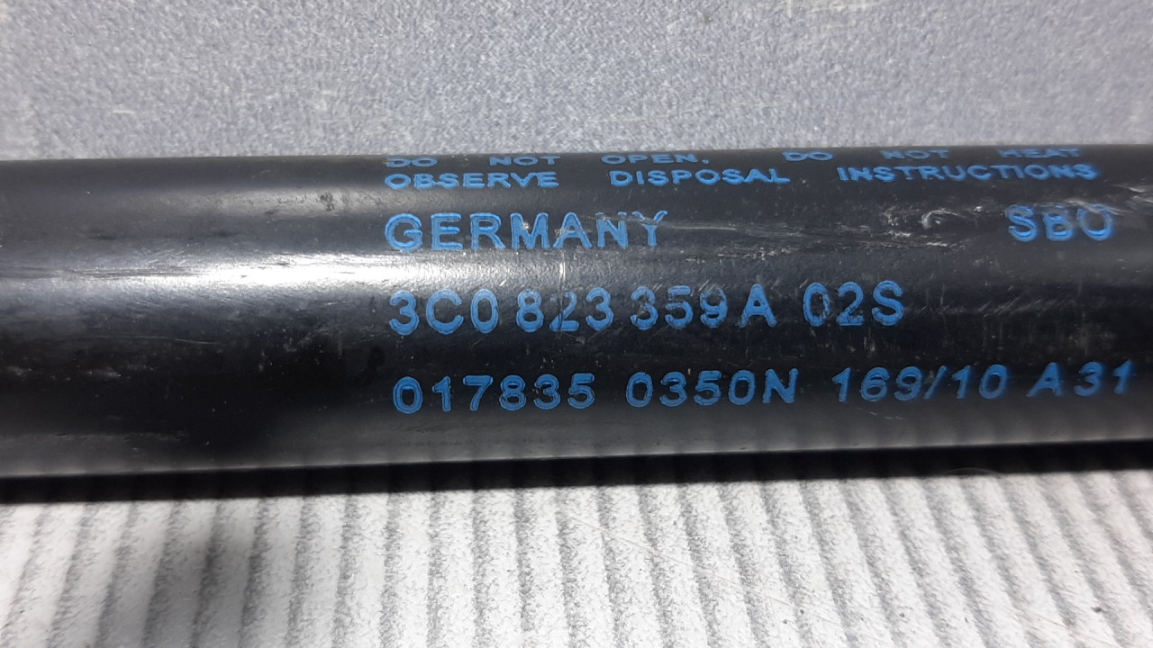 AMORTIZER HAUBE VW PASSAT B6 > 05-10 3C0823359A