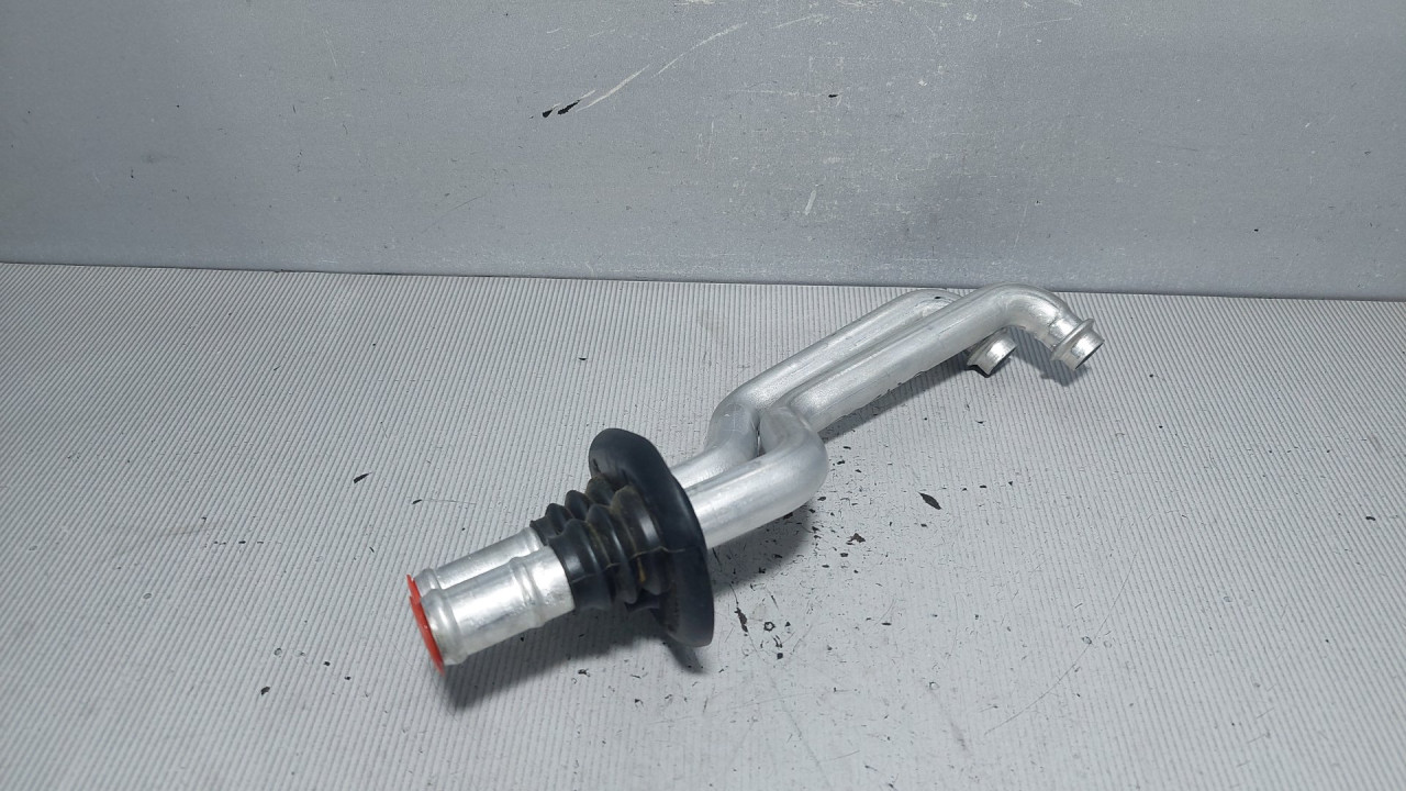 DIJELOVI CRIJEVO AUDI A4 (B8) > 07-11 8K0819699A