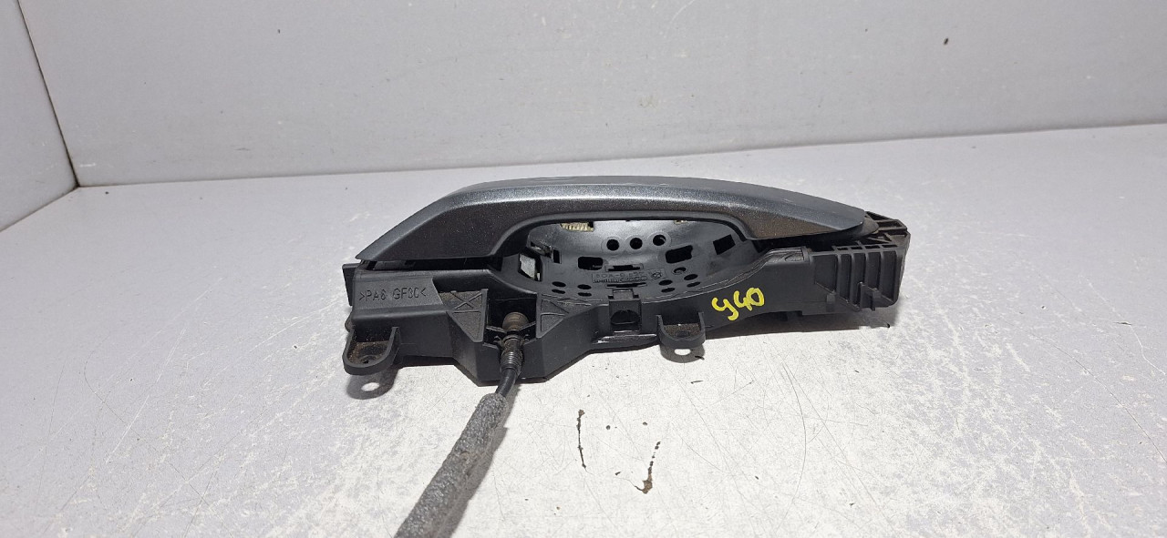 RUCKA VRATA AUDI Q5 (FY) > 20 -  80A837811