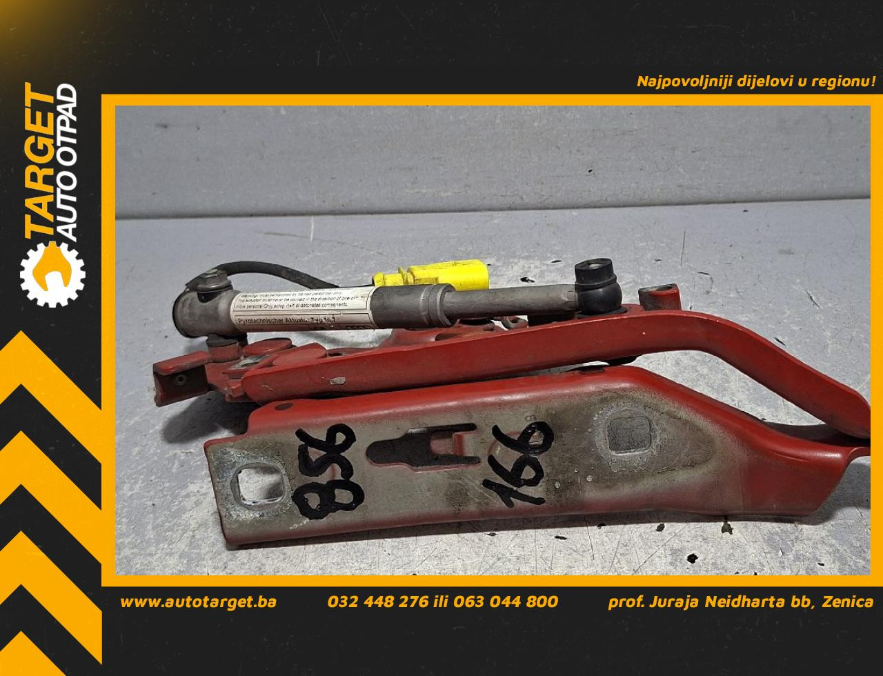 DIJELOVI SKARE OD HAUBE AUDI A3 (8V1/8VA) > 12-16 1.4 8V0823301F